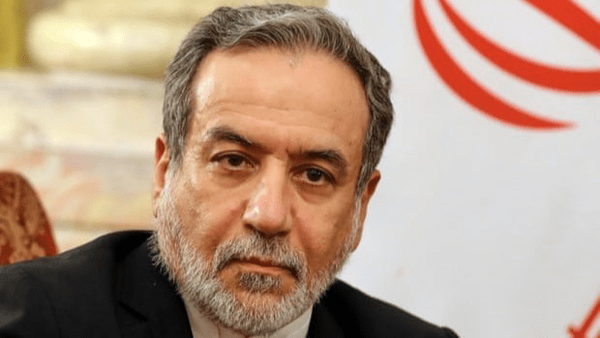 عراقچی: ترامپ درباره مذاکرات هسته‌ای باید در برابر نتانیاهو بایستد