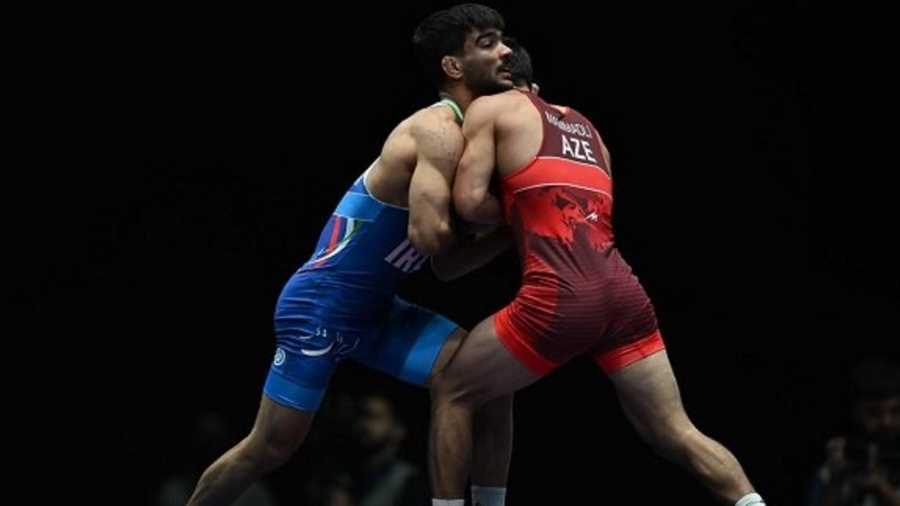  احمدی وفا مدال اول کشتی فرنگی را دشت کرد