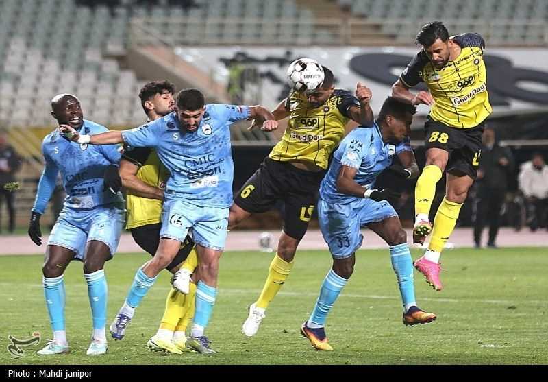 مرخصی چادرملو به مربی پرتغالی/ یک بازیکن از آمریکای جنوبی در راه یزد