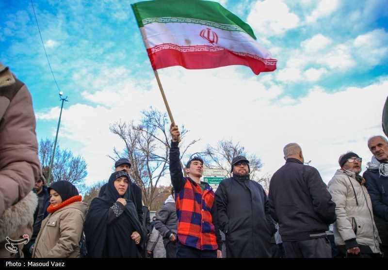 مردمی که نیامدند؛ مردمی که آمدند؛ دشمنی که شکست خورد