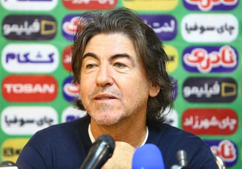 ساپینتو: احساس تنهایی می‌کنم ولی تسلیم نمی‌شوم/ من و تیمم جنگنده‌ایم