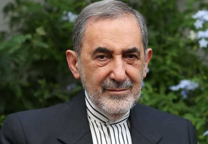 تاکید ولایتی بر نقش دانشگاه آزاد در پیشرفت علمی و استحکام فرهنگی